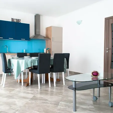 Apartment Iva Kastela